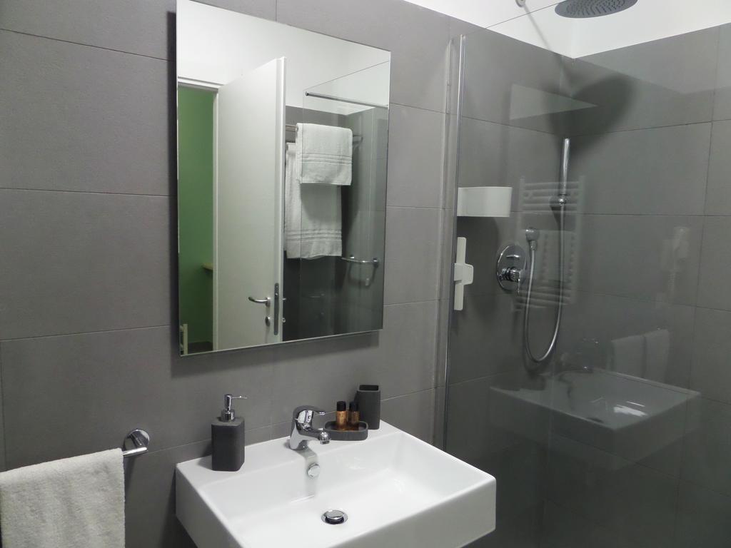 325 Rooms Ai Fori Rome Exterior photo
