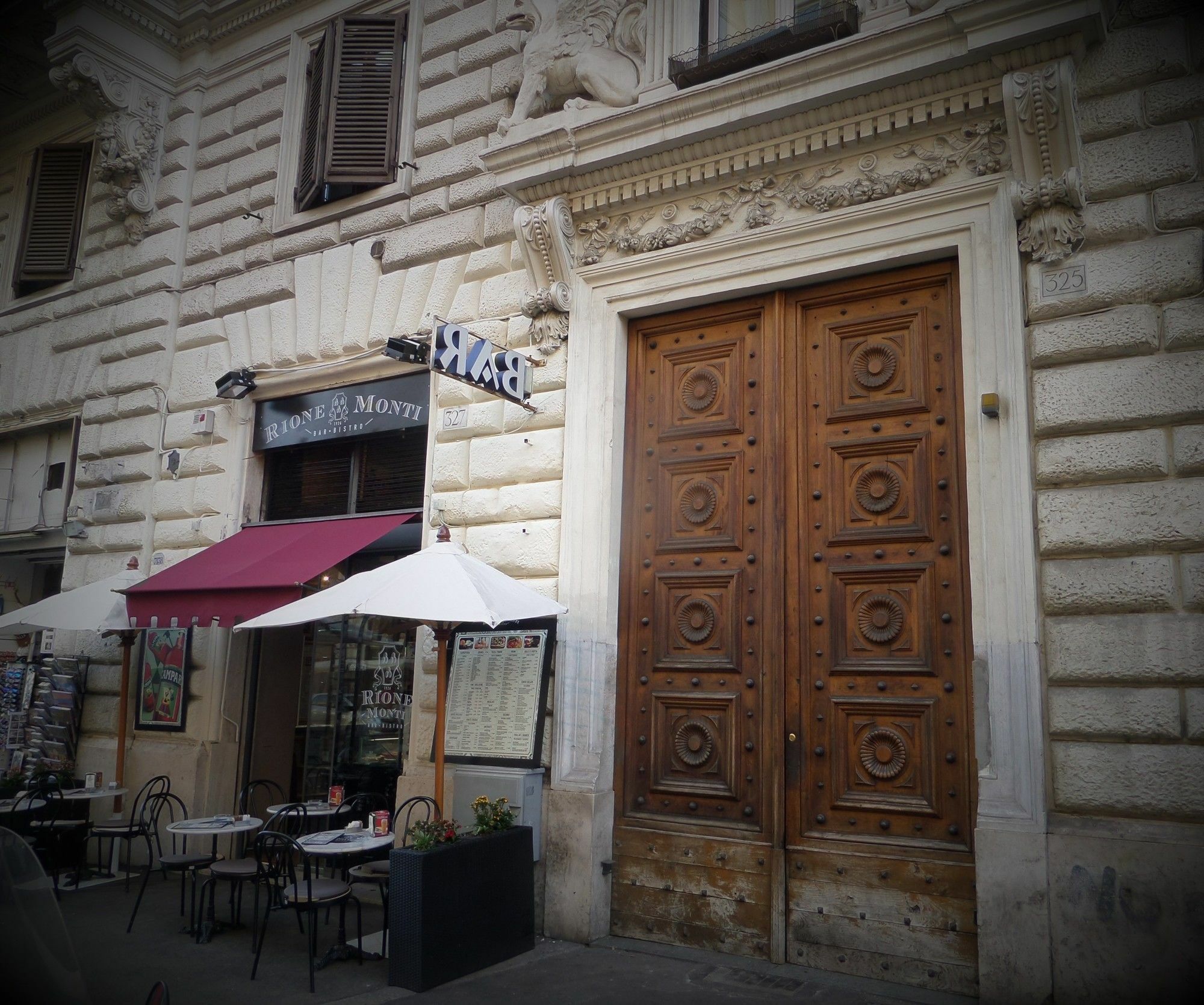 325 Rooms Ai Fori Rome Exterior photo