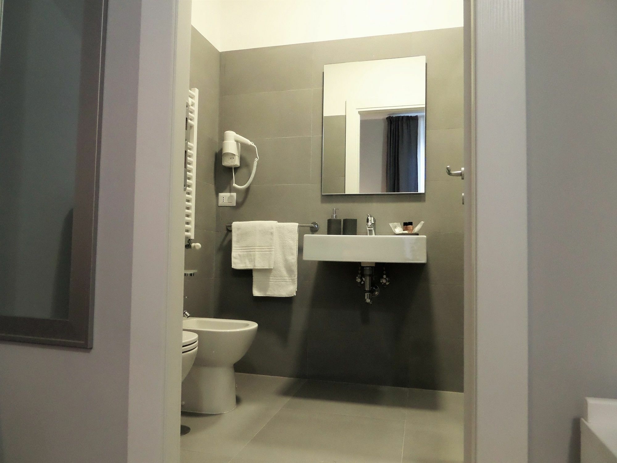 325 Rooms Ai Fori Rome Exterior photo