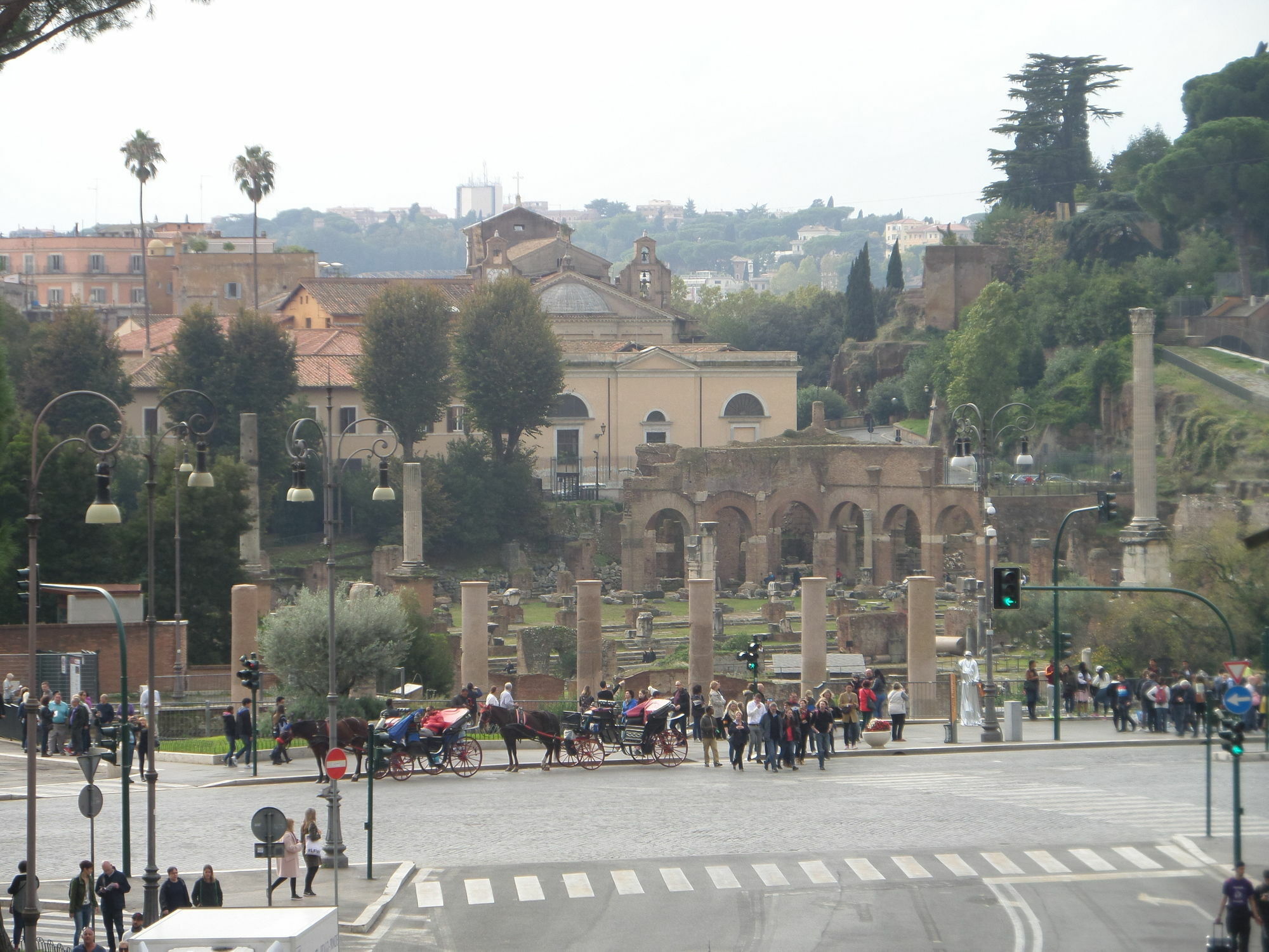 325 Rooms Ai Fori Rome Exterior photo