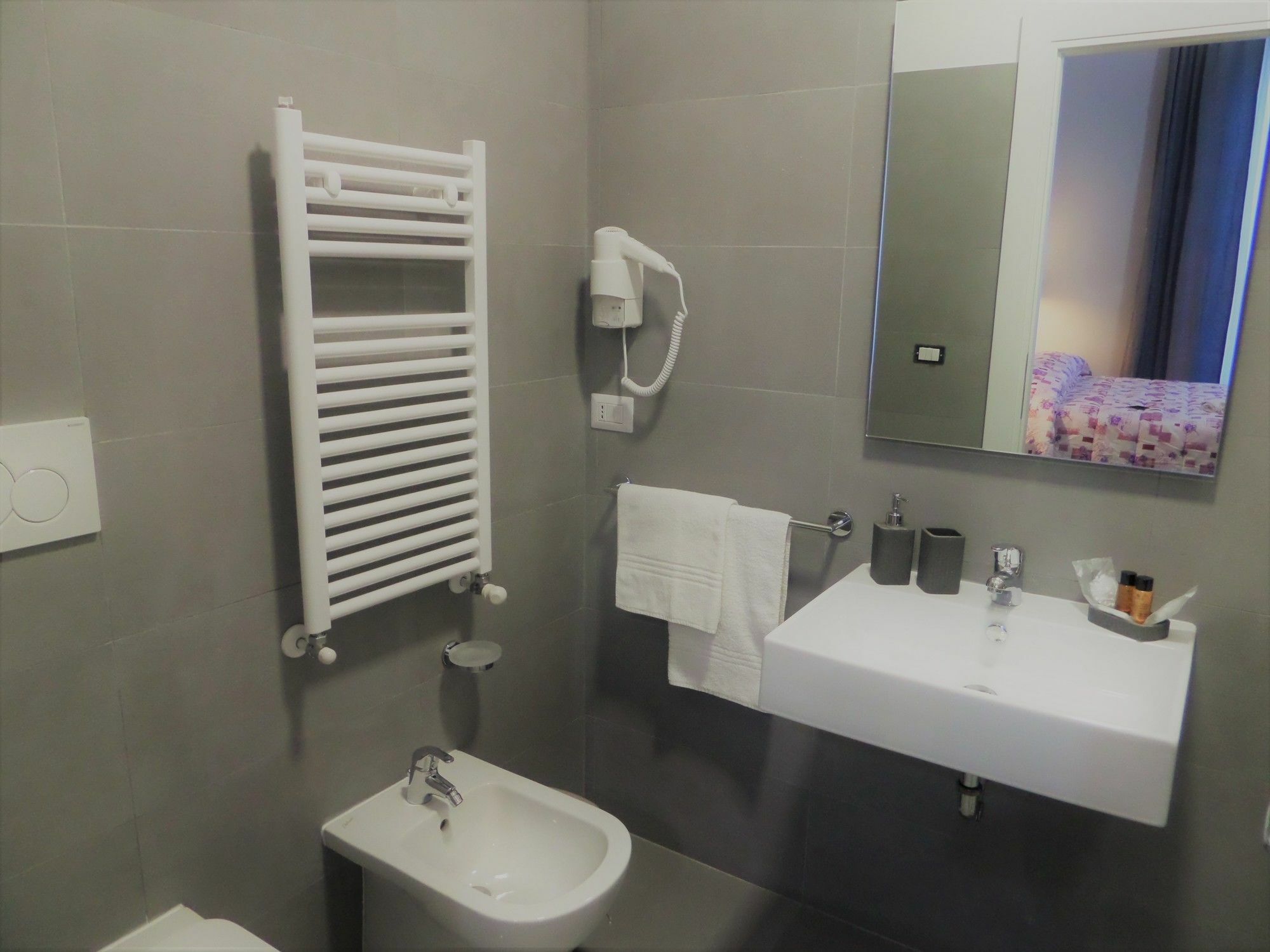 325 Rooms Ai Fori Rome Exterior photo